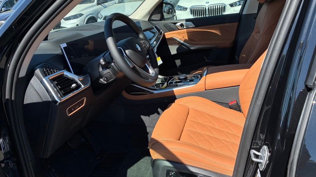 New 2027 Black Sapphire Metallic BMW xDrive40i image 5