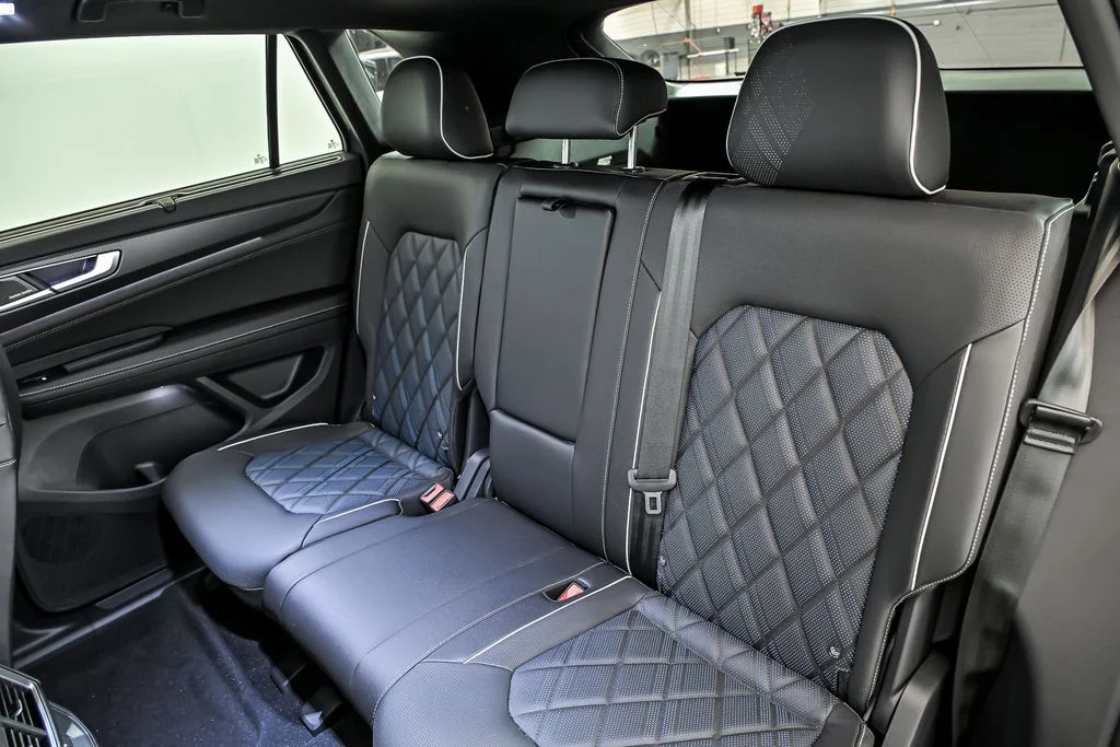 New 2026 Green Volkswagen 2.0T SEL Premium R-Line image 8