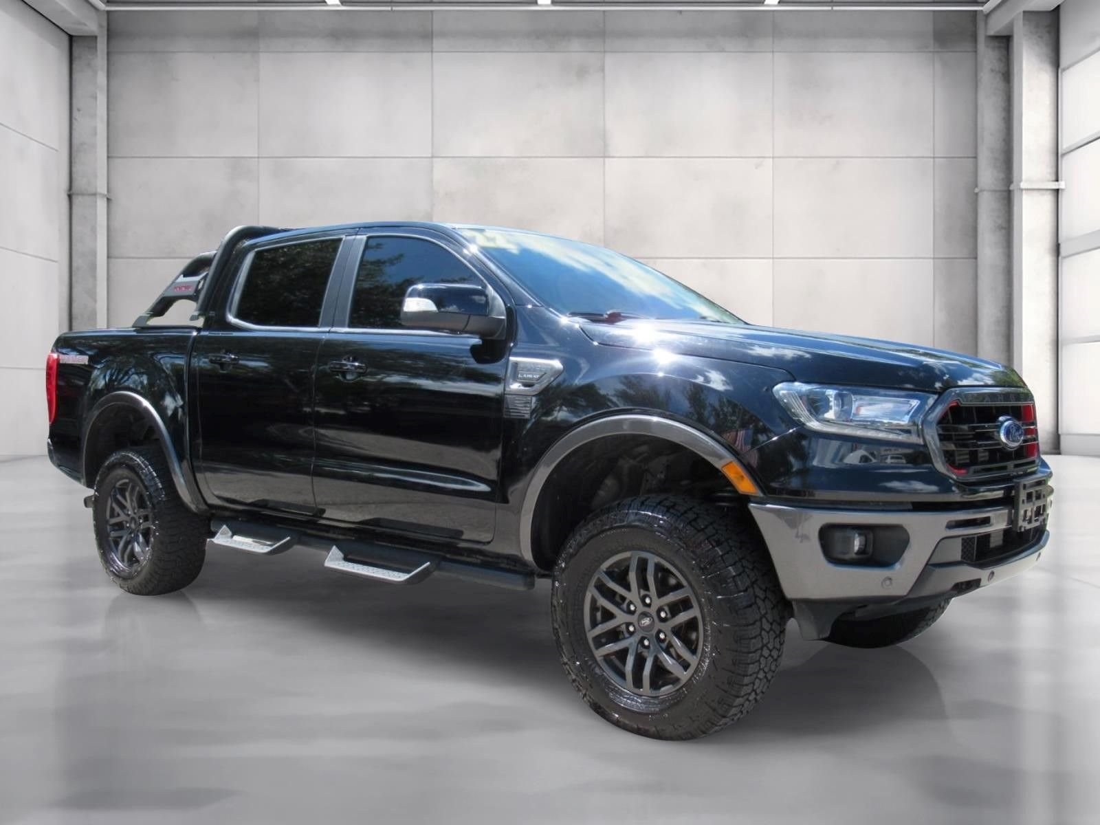 Used 2022 Black Ford Lariat image 1