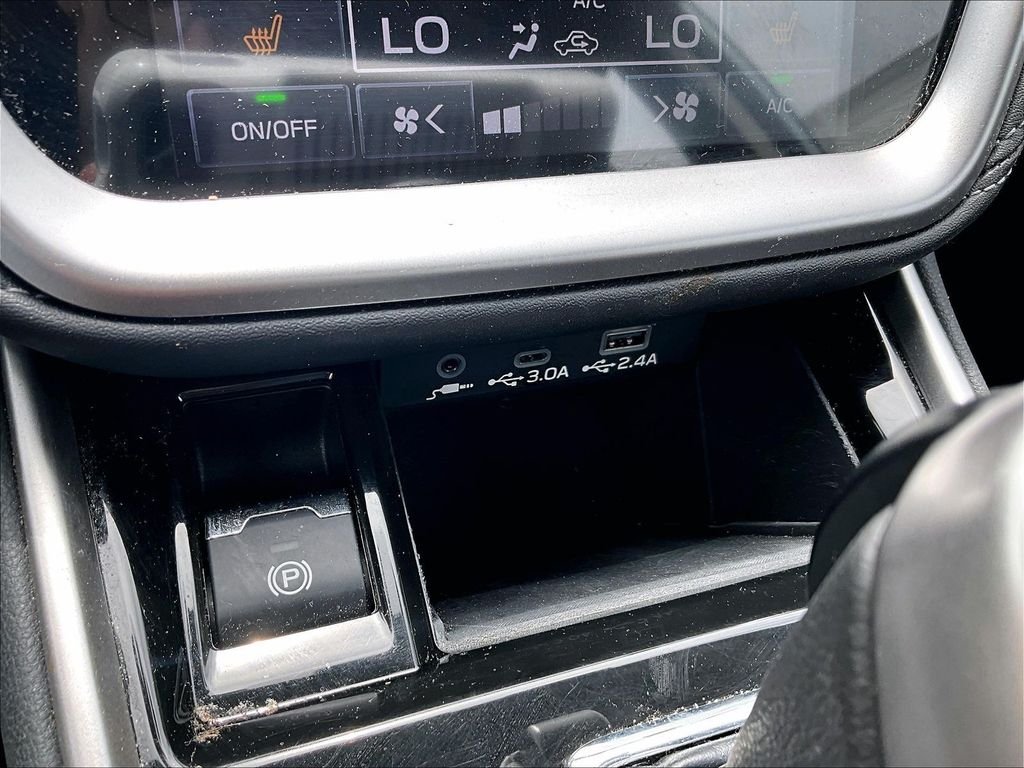 Used 2025 Ice Silver Metallic Subaru Premium image 26