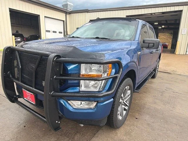 Used 2022 Blue Ford XL image 7