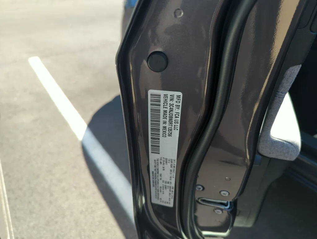 Used 2024 Gray Jeep Latitude image 38