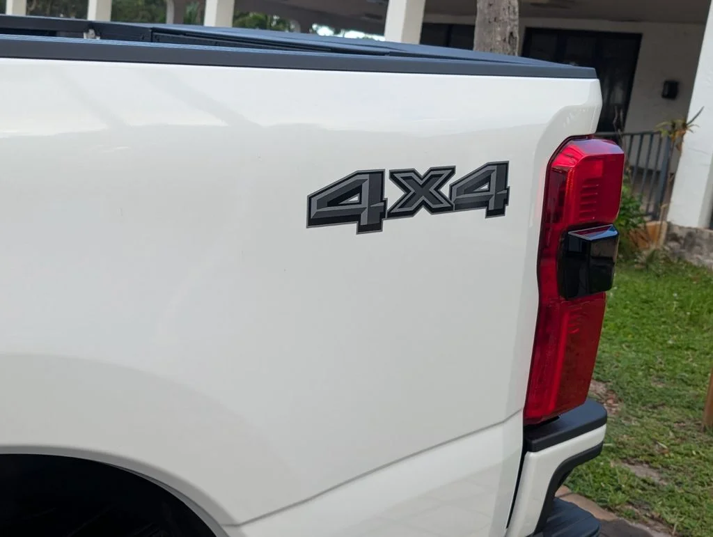 New 2026 Star White Metallic Tri-Coat Ford F-250® Lariat® image 11