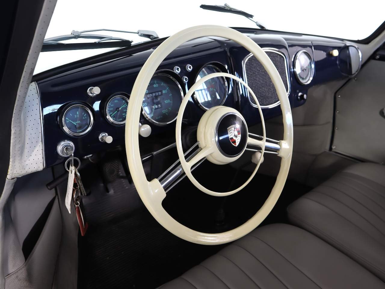 Used 1955 Blue Porsche  image 4