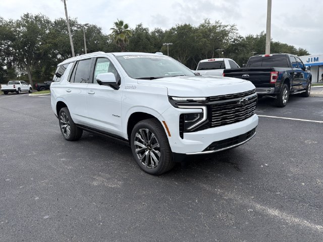 New 2026 Polar White Tricoat Chevrolet High Country image 2