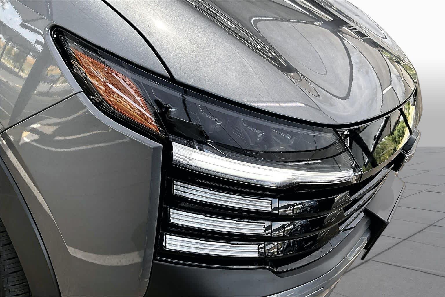 New 2026 Gun Metallic Nissan SV image 13
