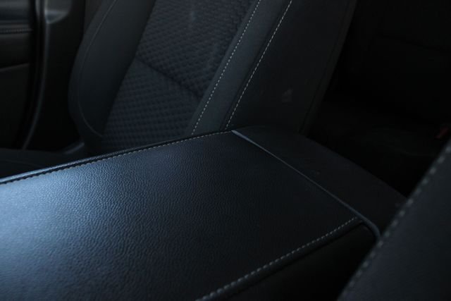 Used 2019 Blue Steel Metallic GMC SLE-2 image 18