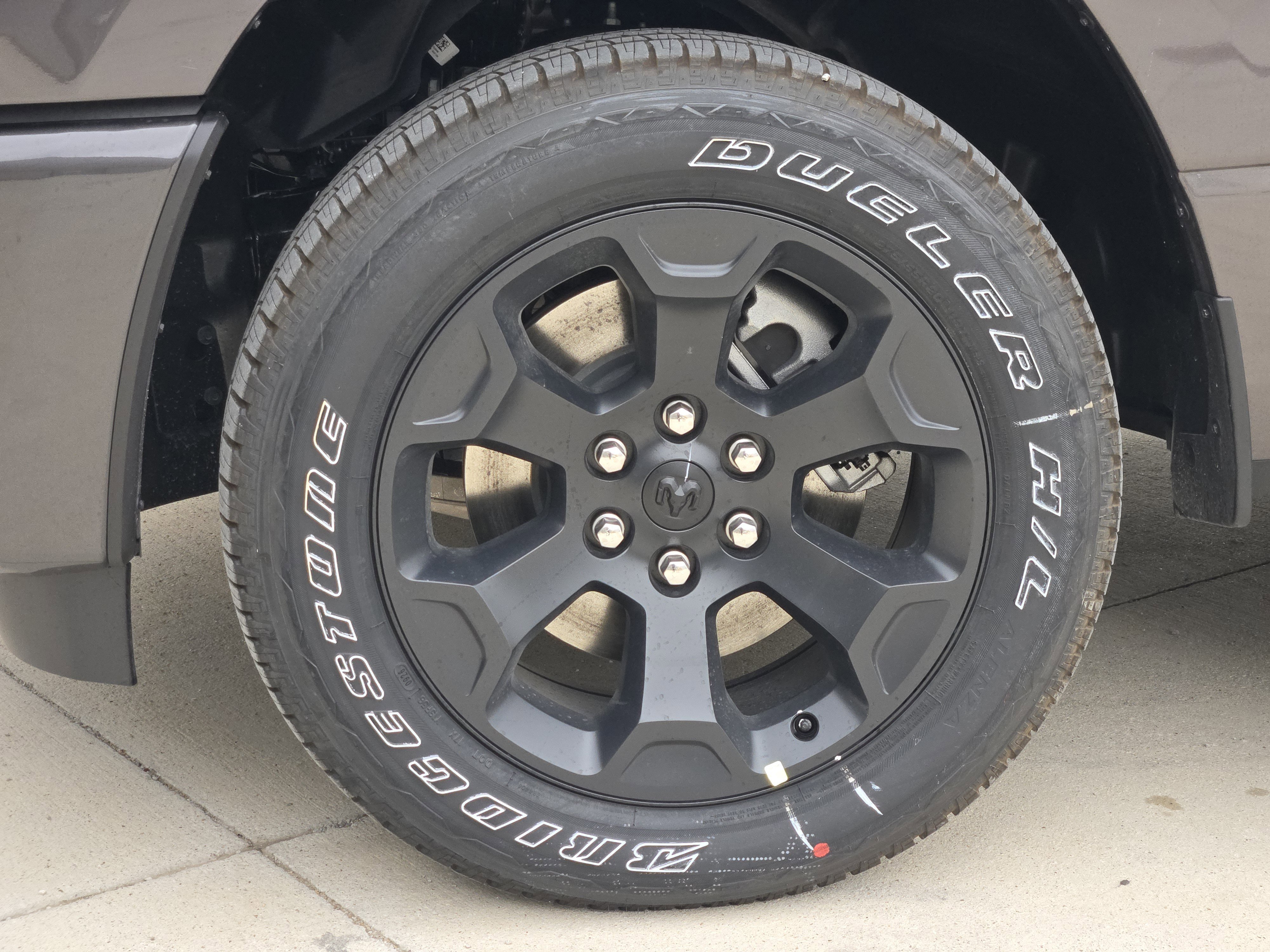 New 2026 Granite Crystal Metallic Clear-Coat Exterior Paint RAM Express image 10