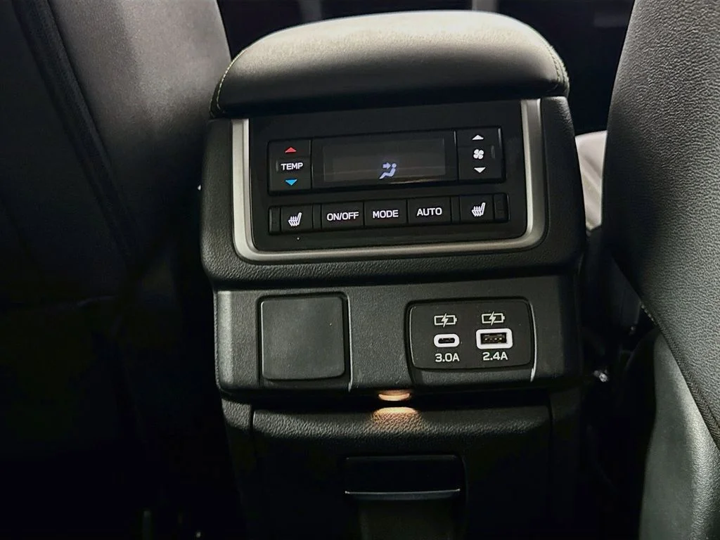 Used 2023 Black Subaru Onyx Edition image 31
