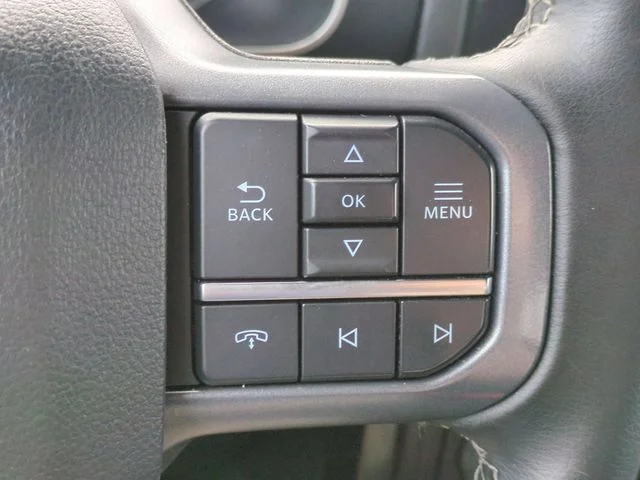 Used 2023 Gray Ford XLT image 17