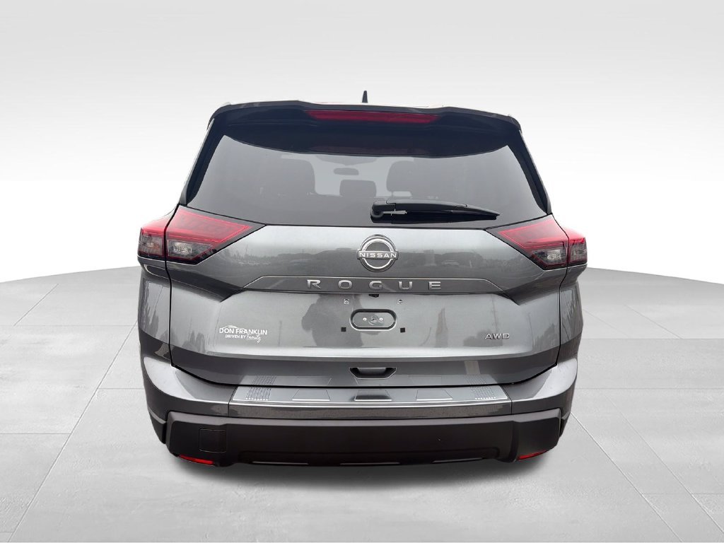 New 2026 Gray Nissan SV image 4
