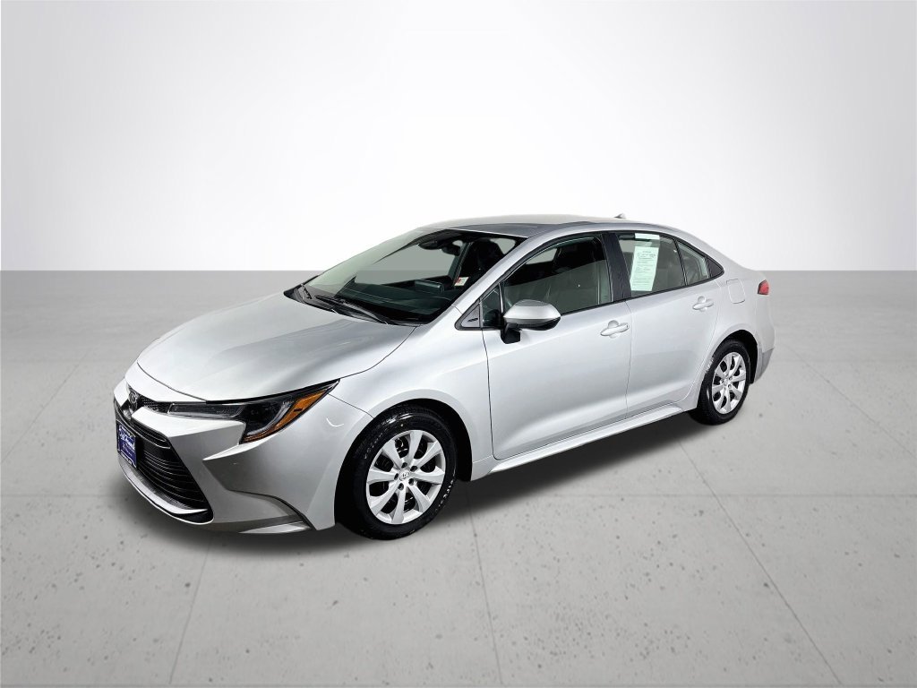Used 2025 Classic Silver Metallic Toyota LE image 2
