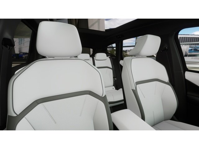 New 2027 Ocean Wave Blue Metallic BMW 50 xDrive image 11