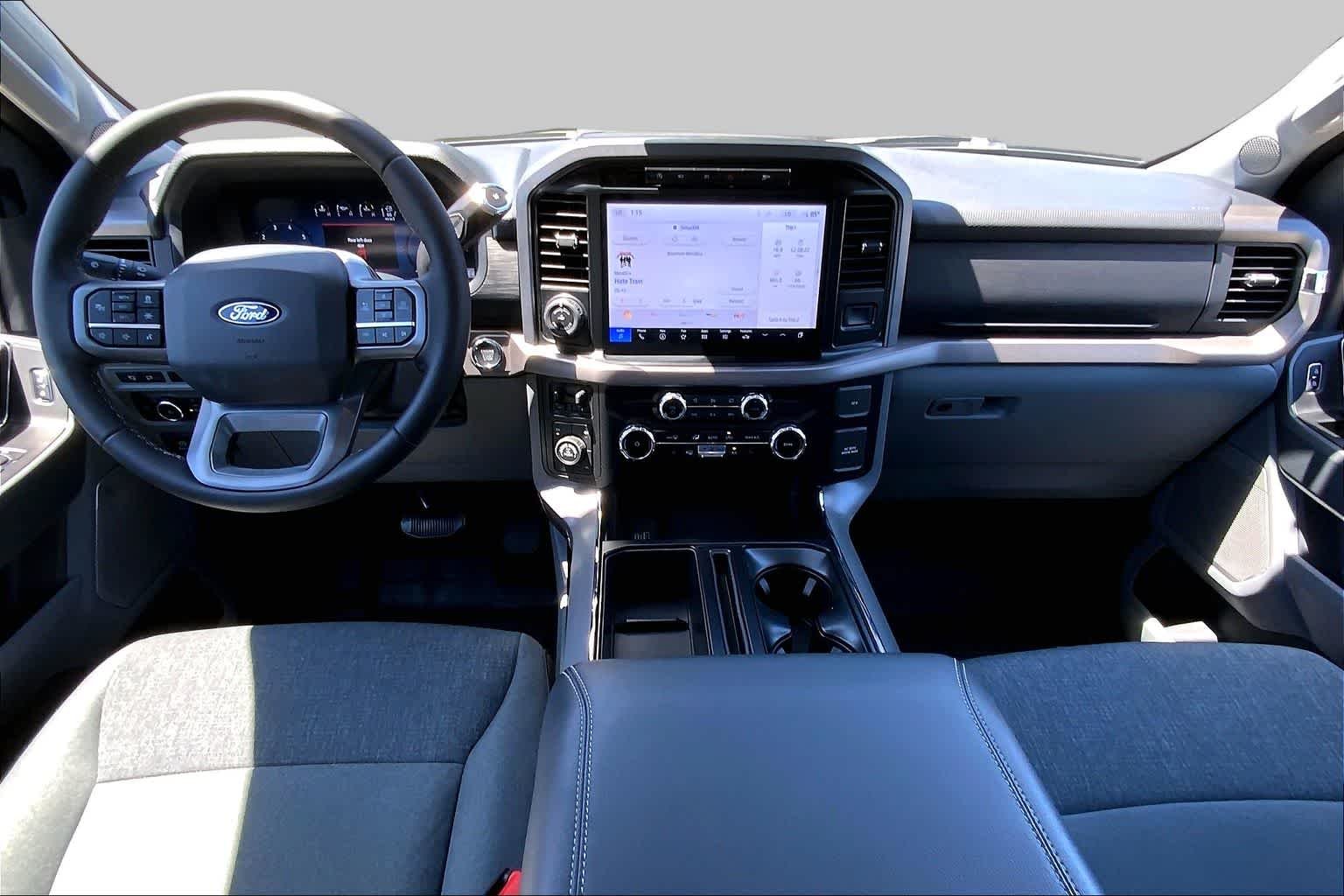 Used 2024 Agate Black Metallic Ford XLT image 15