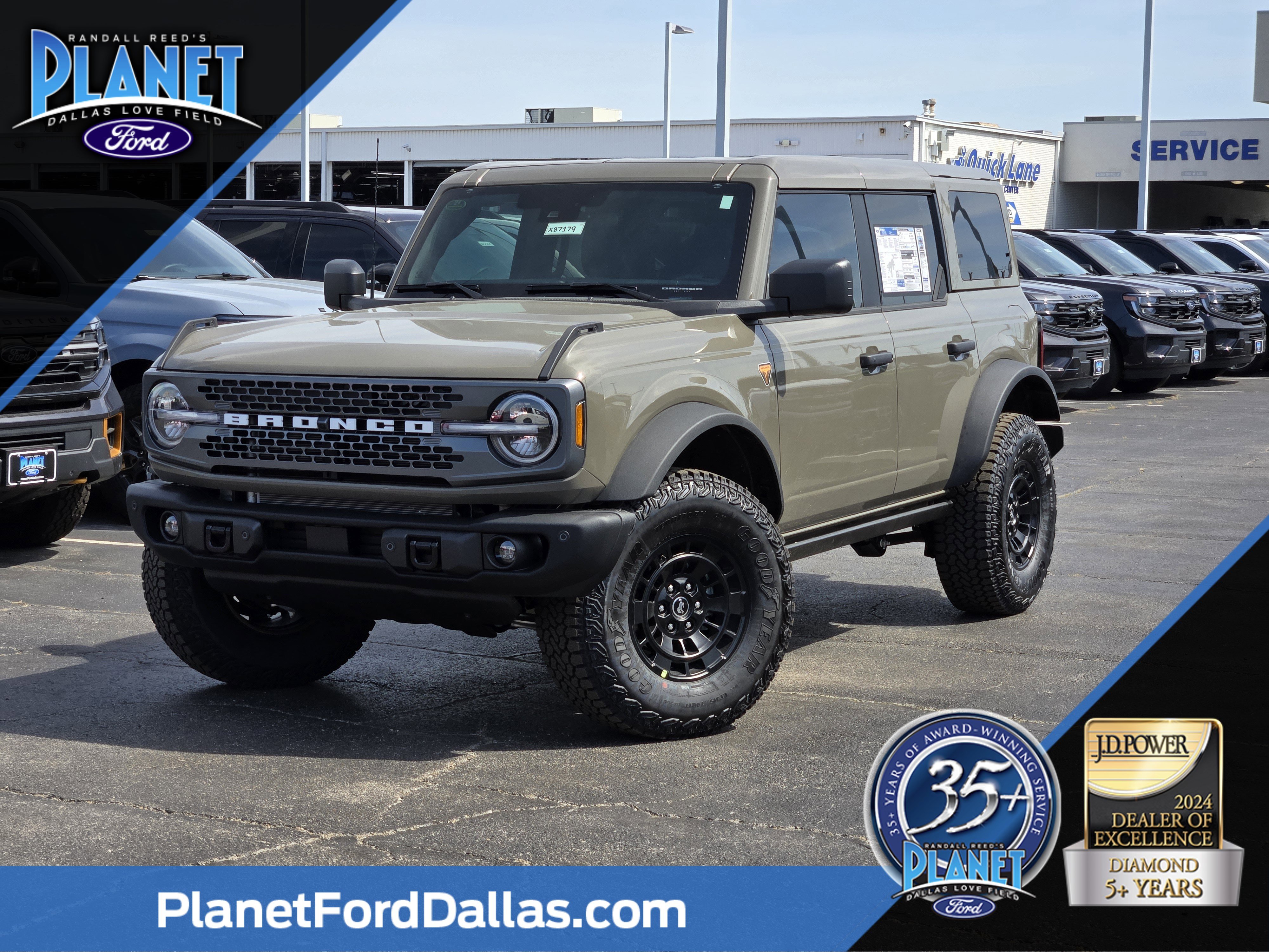 New 2026 Marsh Gray Ford Badlands image 1