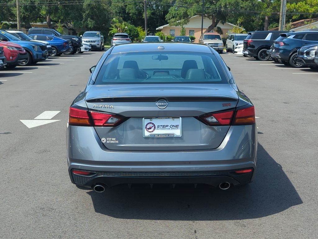 Used 2024 Gray Nissan 2.5 SR image 6