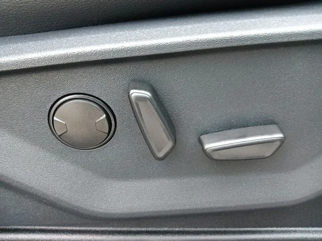 New 2026 Antimatter Blue Metallic Ford Lariat® image 34