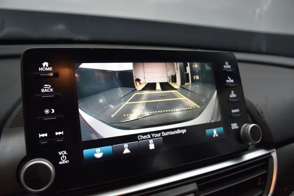 2018 Honda Accord EX-L - Photo 12