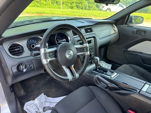 Used 2014 Silver Ford V6 image 14