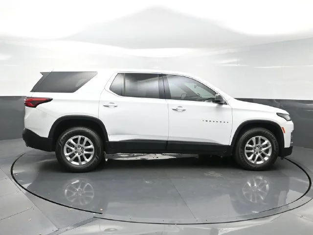 Used 2023 White Chevrolet LS image 8