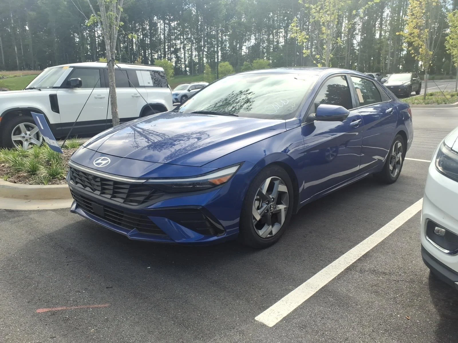 Used 2024 Intense Blue Hyundai Limited image 2