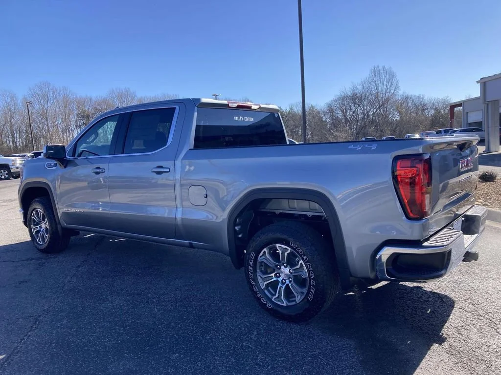 New 2026 Sterling Metallic GMC SLE image 6