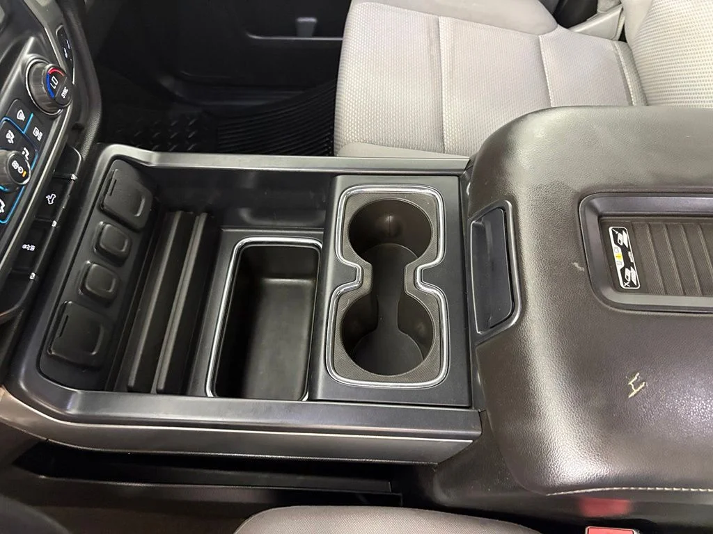 Used 2016 Gray Chevrolet LT image 35