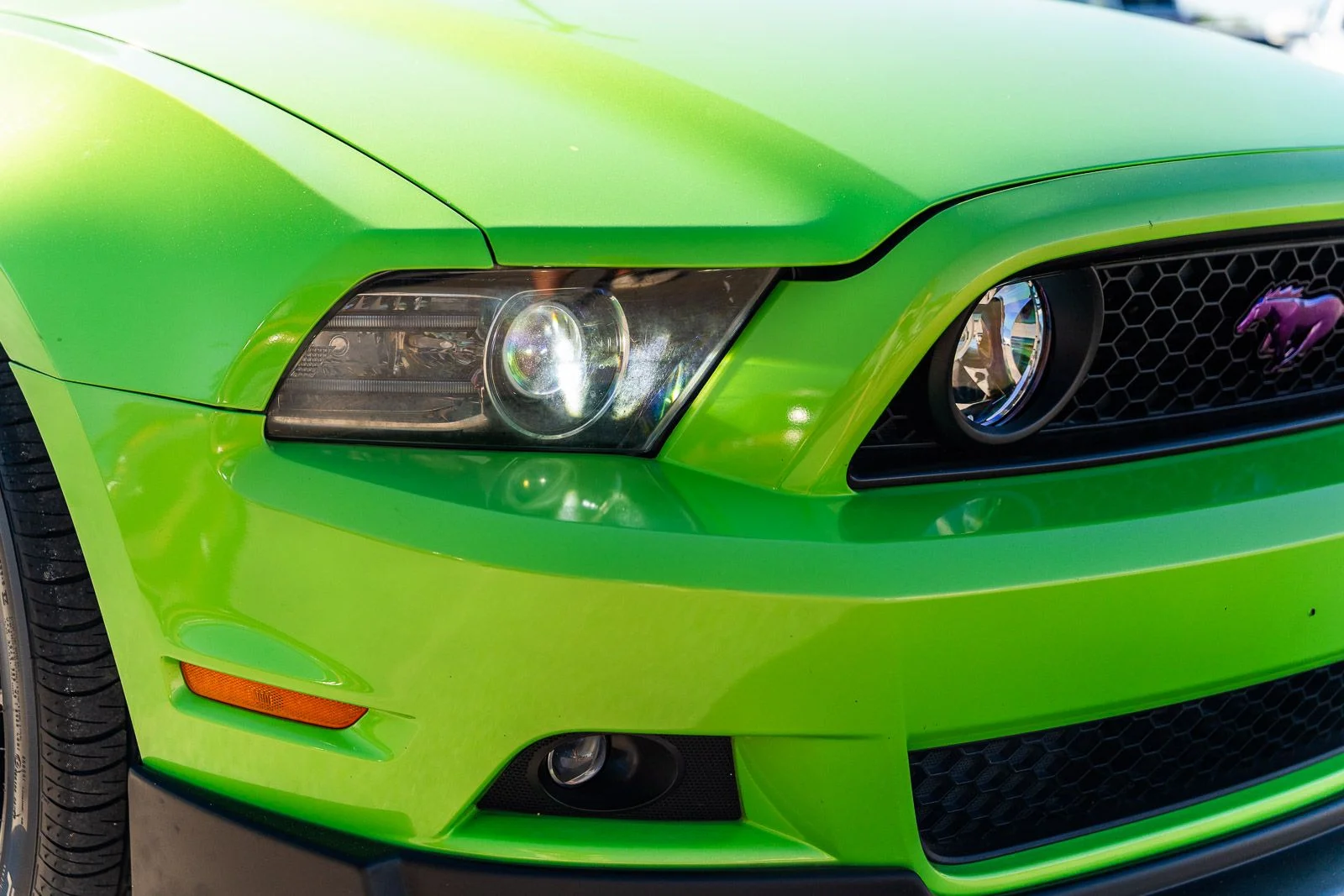 Used 2014 Green Ford GT image 10