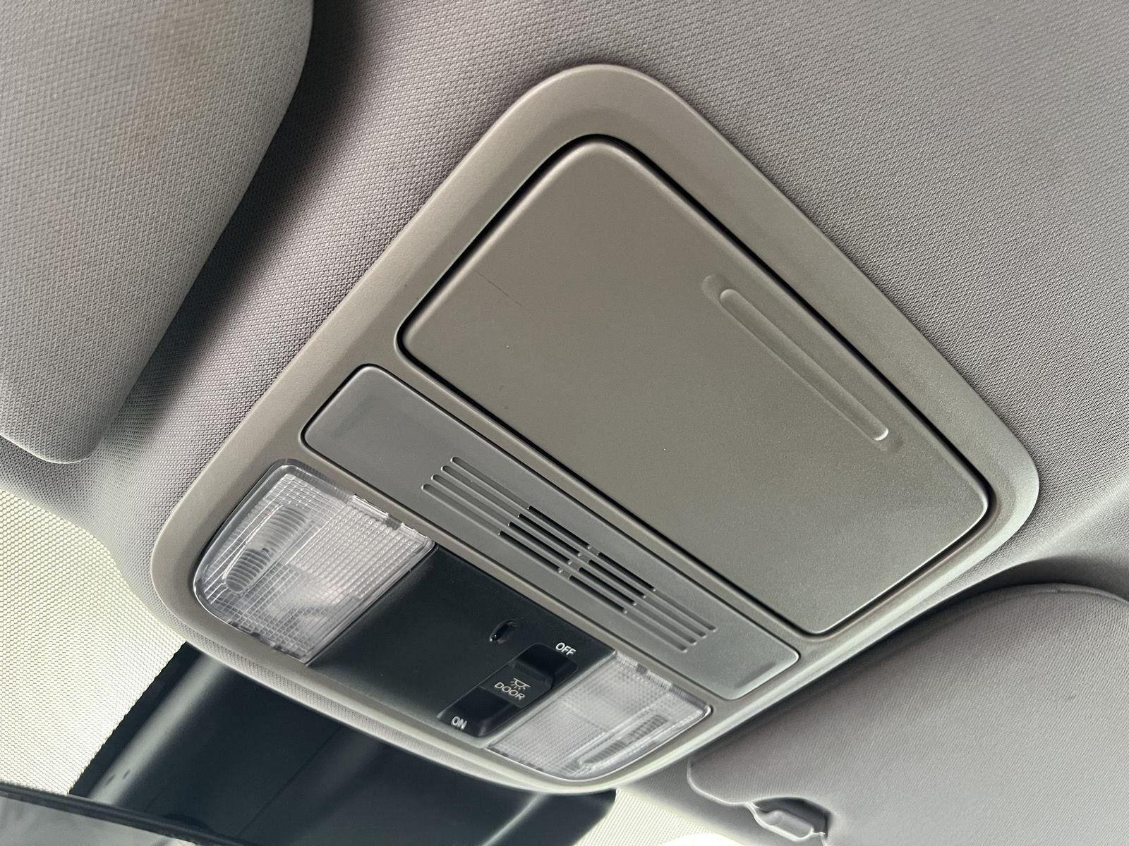 2018 Honda Odyssey EX - Photo 22