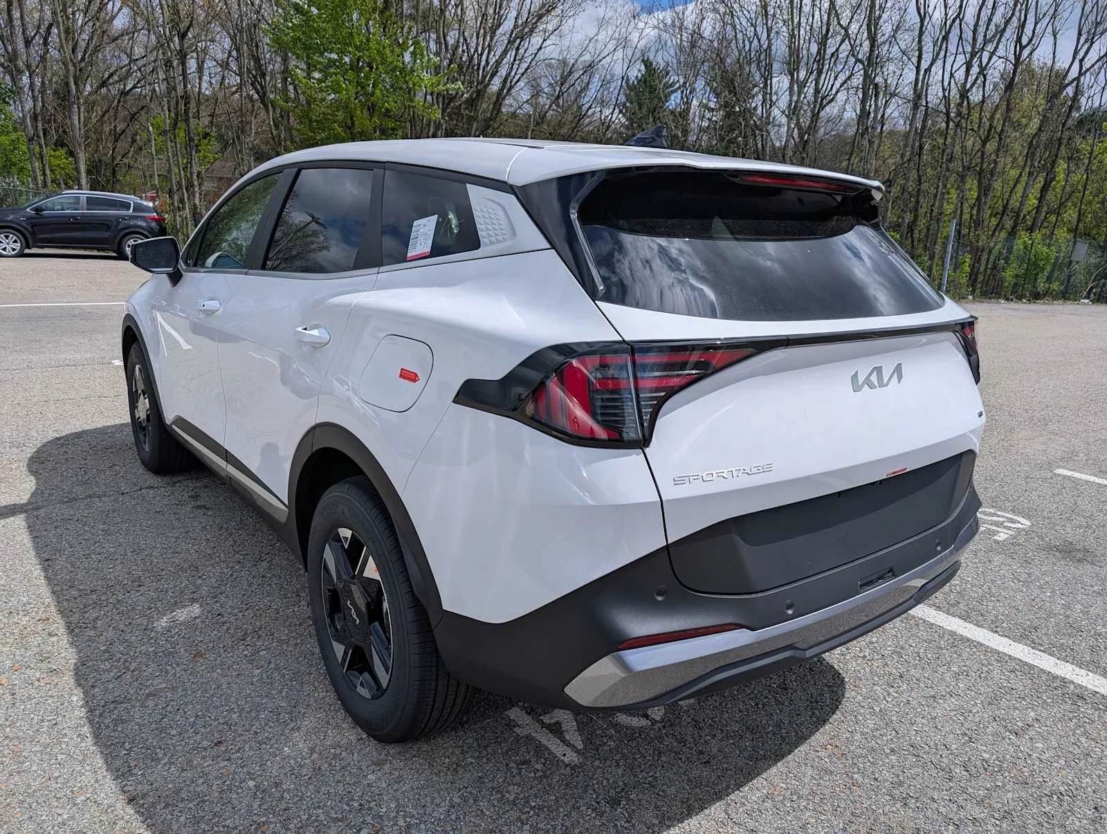 New 2026 Glacial White Pearl Kia LX image 9