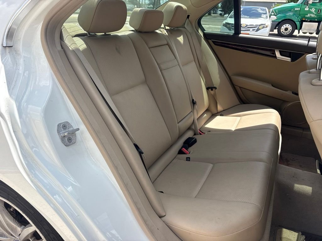 Used 2014 White Mercedes-Benz C 250 image 14
