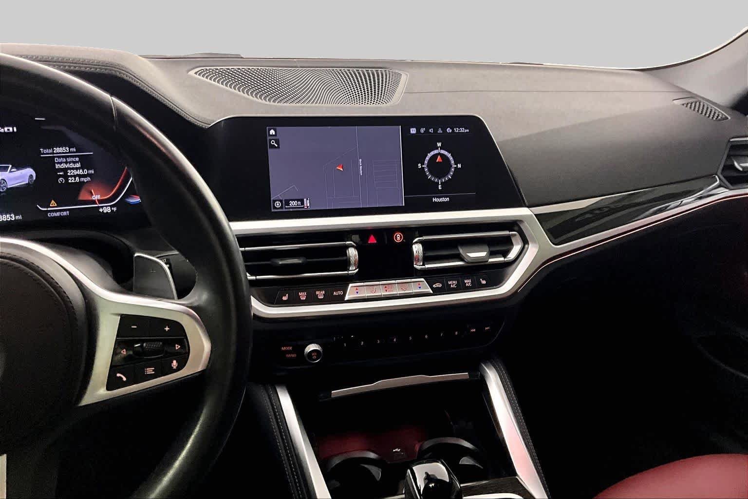 Used 2023 Alpine White BMW M440i image 7