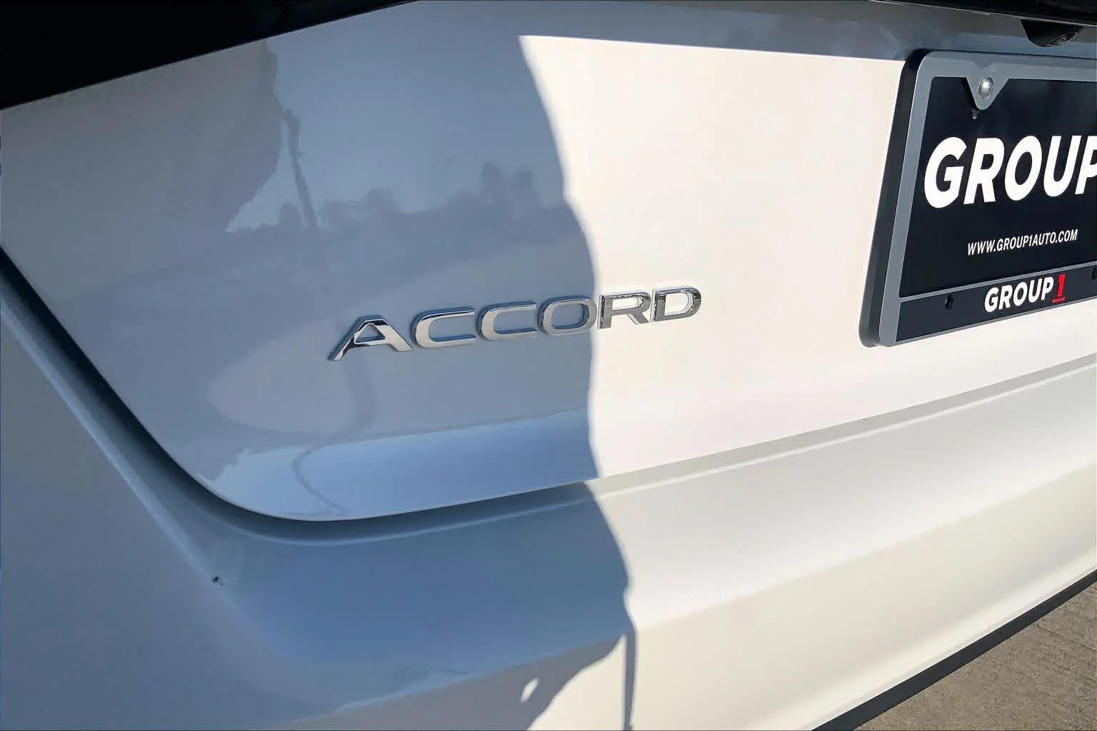 New 2026 Platinum White Pearl Honda SE image 15