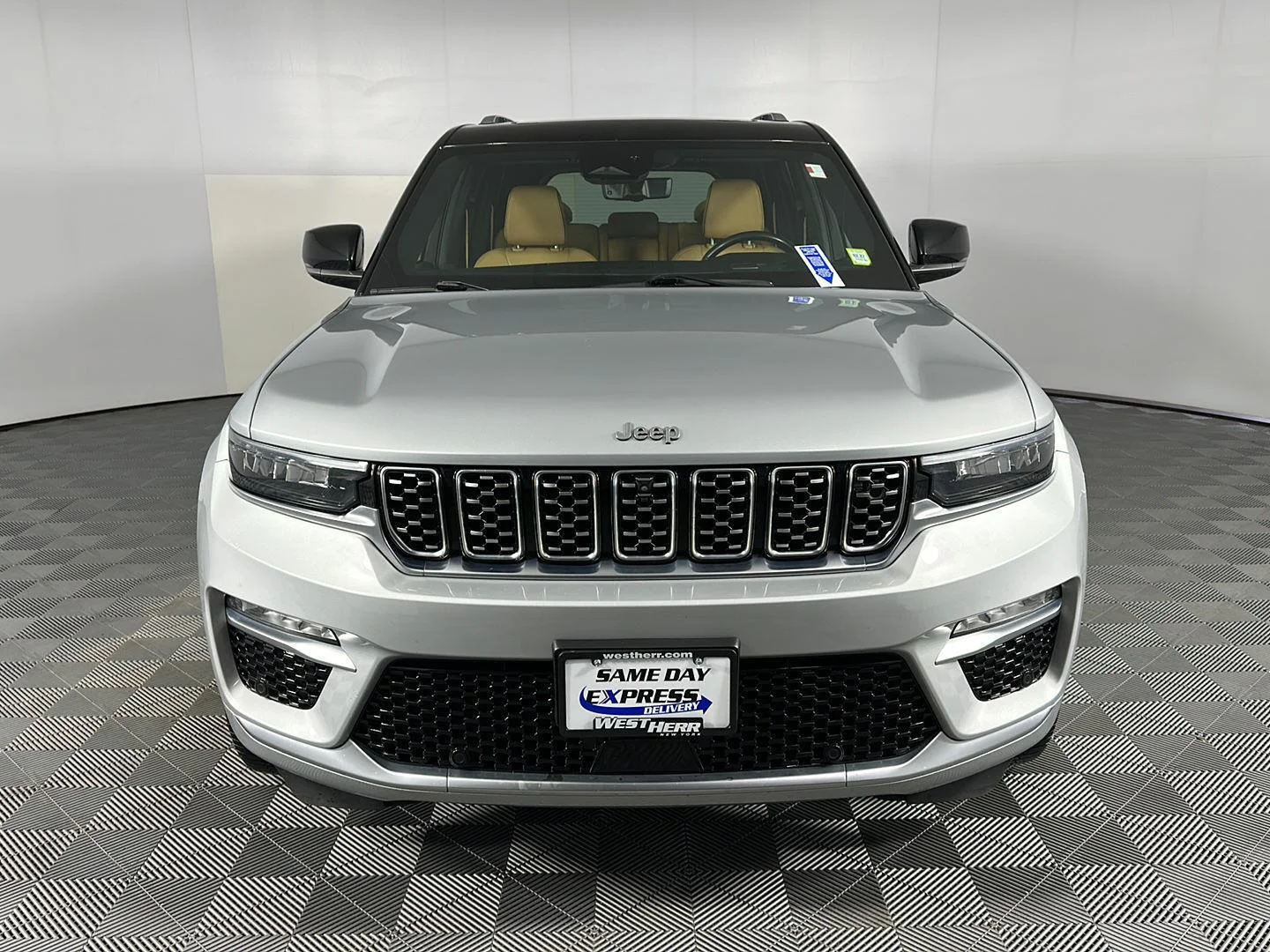 Used 2023 SILVER ZYNITH Jeep SUMMIT image 17