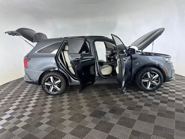 Used 2023 Gray Kia S image 13