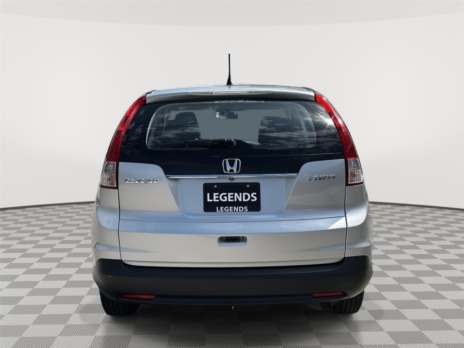 Used 2014 Alabaster Silver Metallic Honda LX image 4