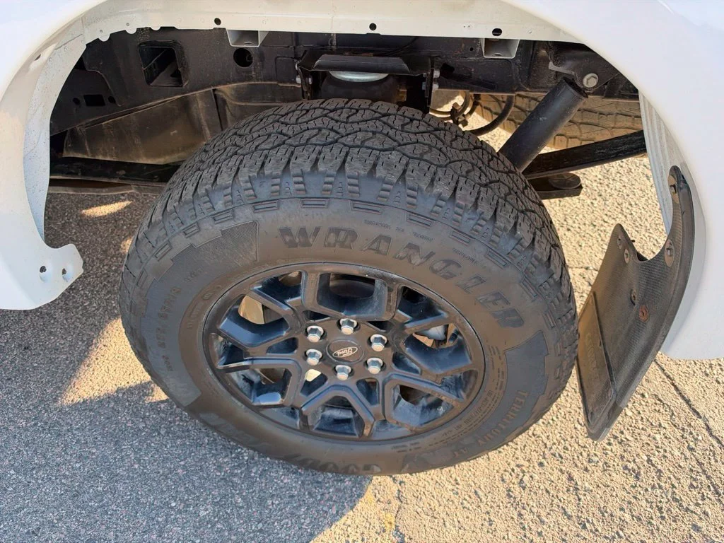 Used 2025 White Ford XLT image 5