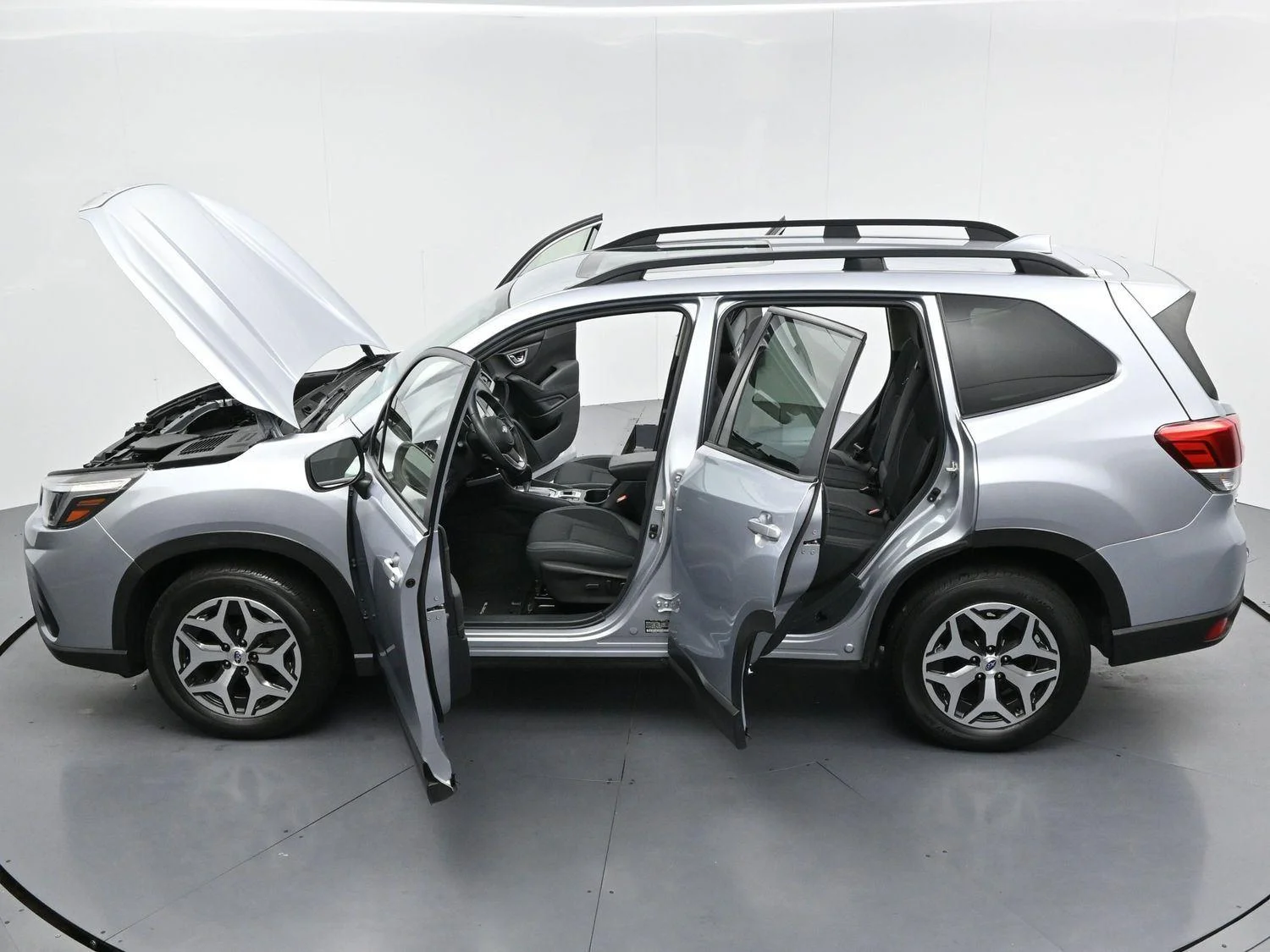 Used 2020 Ice Silver Metallic Subaru Premium image 38