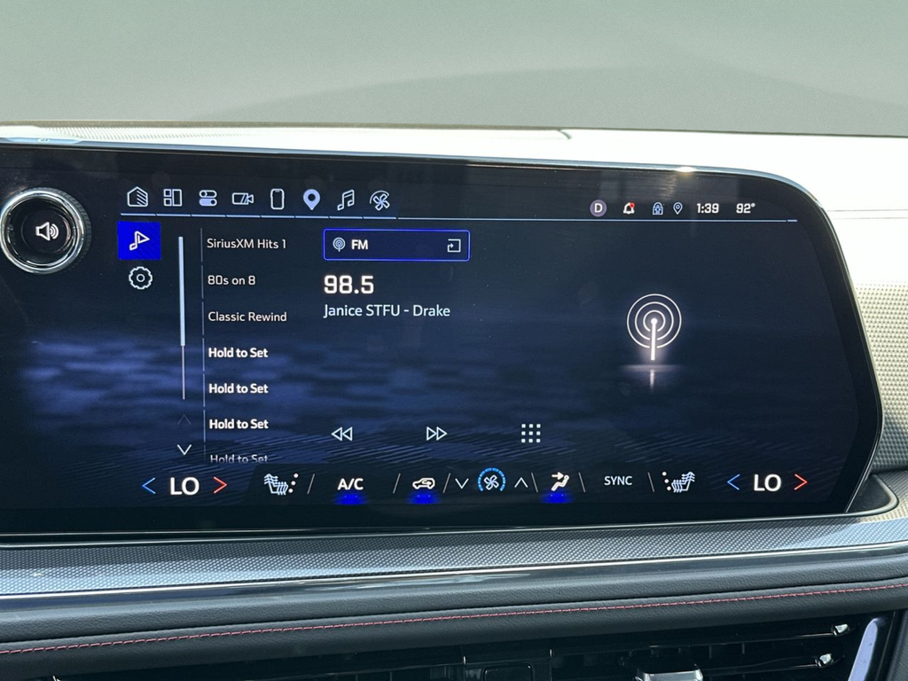 Used 2025 Black Chevrolet RST image 27