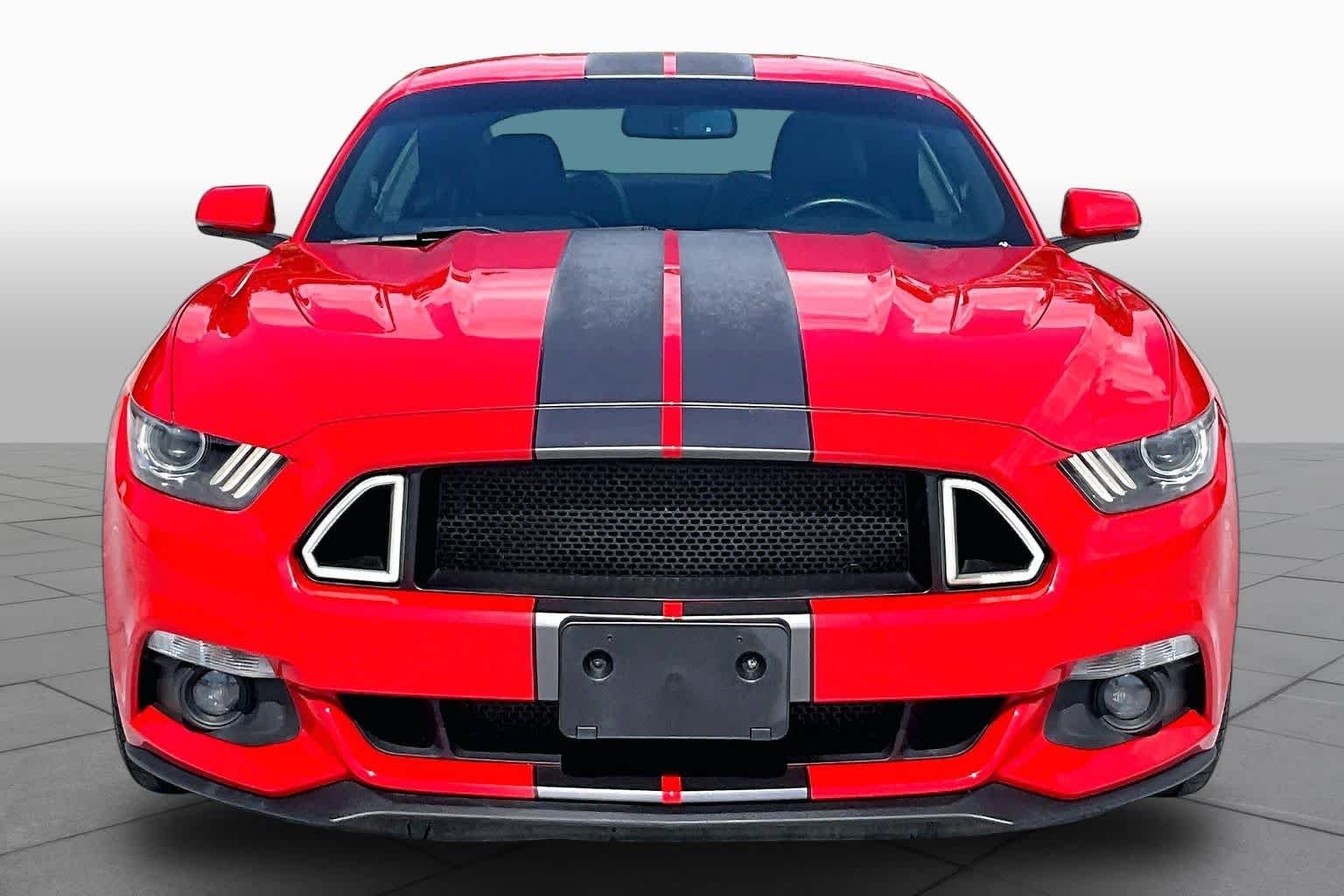 Used 2017 Race Red Ford GT Premium image 4