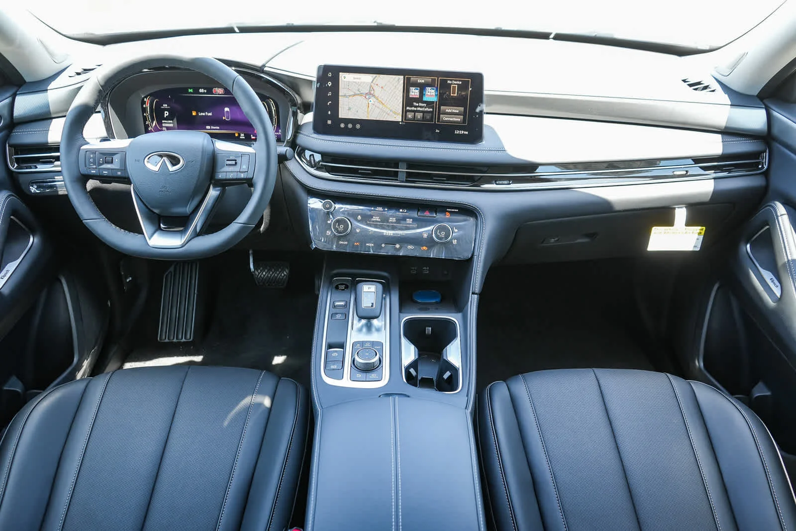 New 2027 MINERAL BLACK INFINITI Luxe FWD image 14