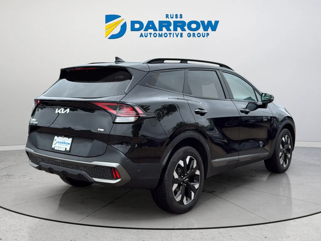 Used 2023 Black Kia X-Line image 5