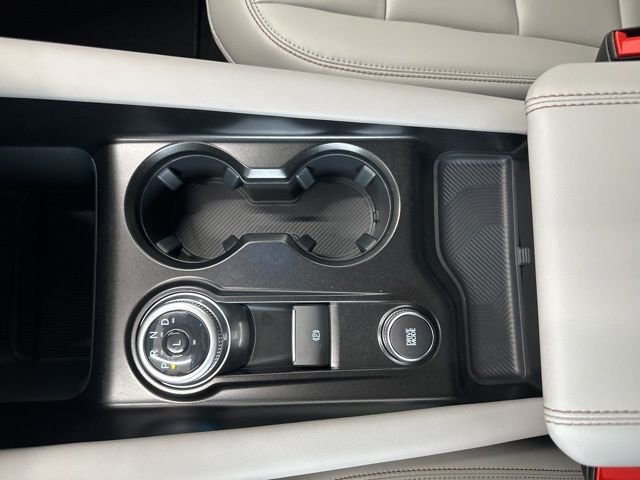 New 2026 Vapor Blue Metallic Ford Active image 35