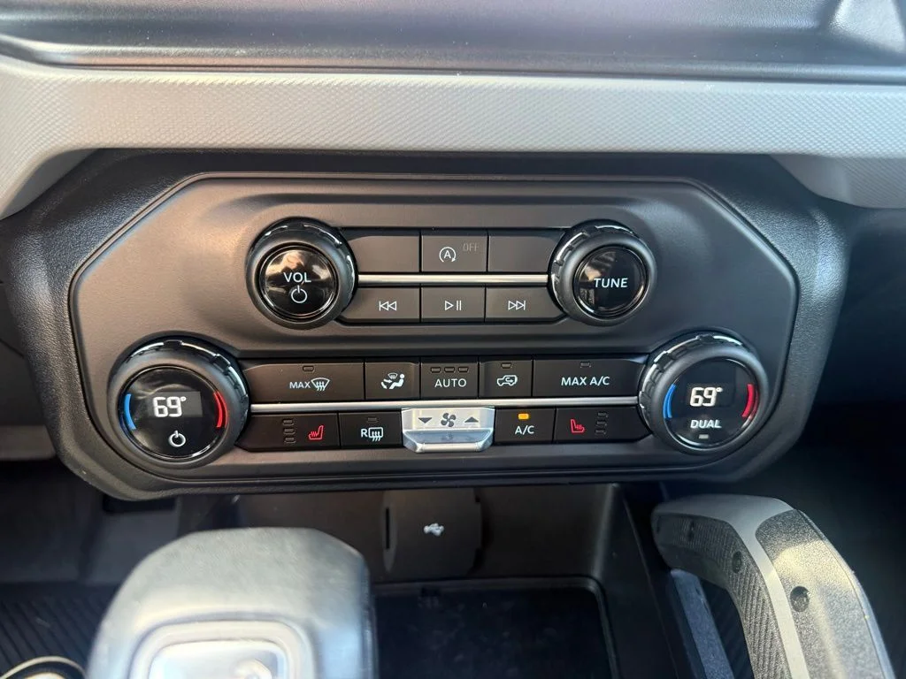 View 25