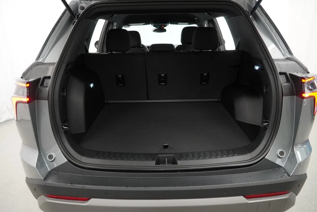 2027 Chevrolet Equinox LT - Photo 25
