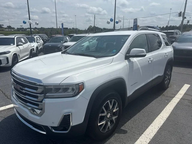 2023 GMC Acadia SLT