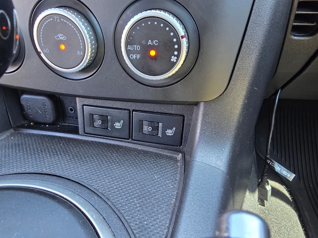 Used 2010 Copper Red Mica Mazda Grand Touring image 19