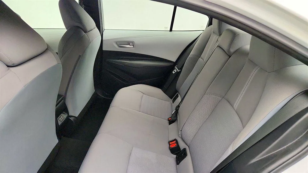 Used 2024 Wind Chill Pearl Toyota SE CVT image 17