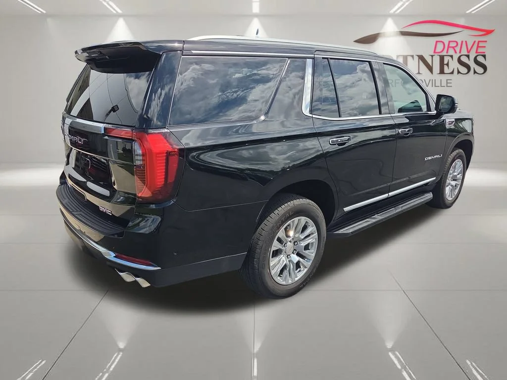 2025 GMC Yukon Denali - Photo 8