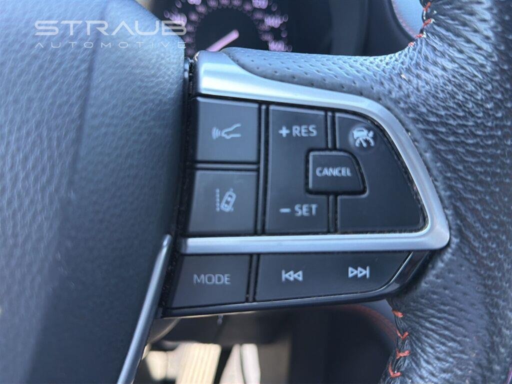 Used 2022 Ruby Flare Pearl TOYOTA  image 16